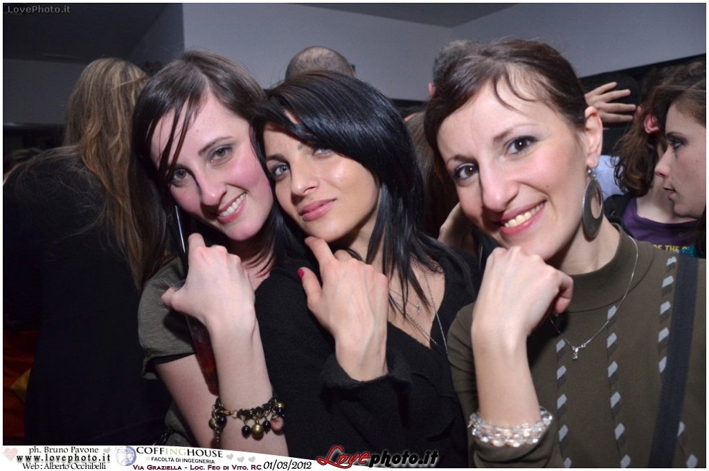 490Coffing_House_Facolta_Ingegneria_LiveMusicParty_LovePhoto_01032012.jpg