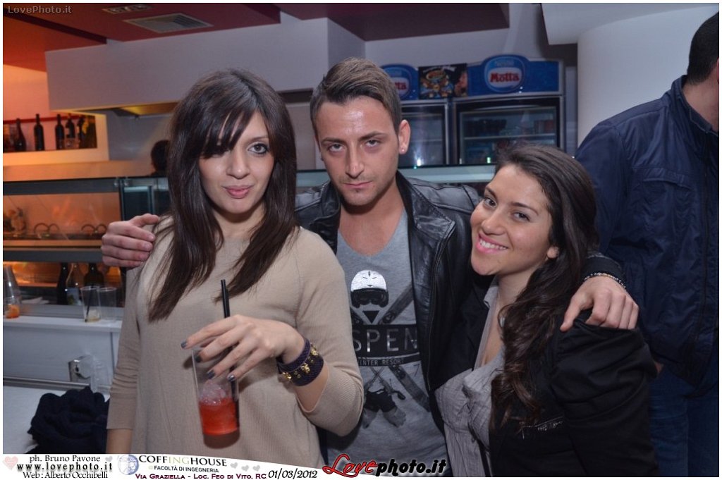 507Coffing_House_Facolta_Ingegneria_LiveMusicParty_LovePhoto_01032012.jpg