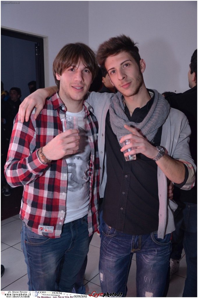 519Coffing_House_Facolta_Ingegneria_LiveMusicParty_LovePhoto_01032012.jpg