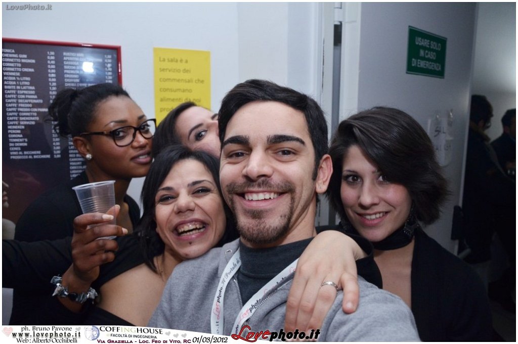 527Coffing_House_Facolta_Ingegneria_LiveMusicParty_LovePhoto_01032012.jpg