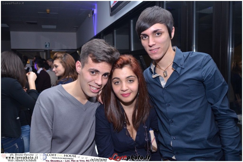 580Coffing_House_Facolta_Ingegneria_LiveMusicParty_LovePhoto_01032012.jpg
