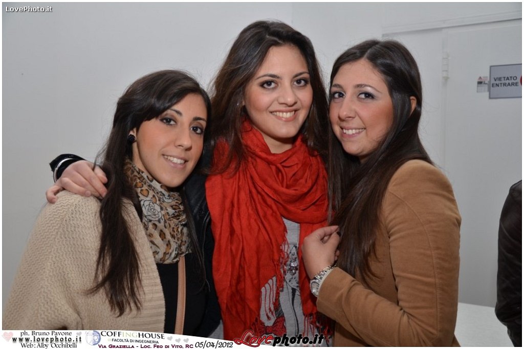 005CoffingHouse_Facolta_Ingegneria_LiveMusic_Party_LovePhoto_05042012.jpg
