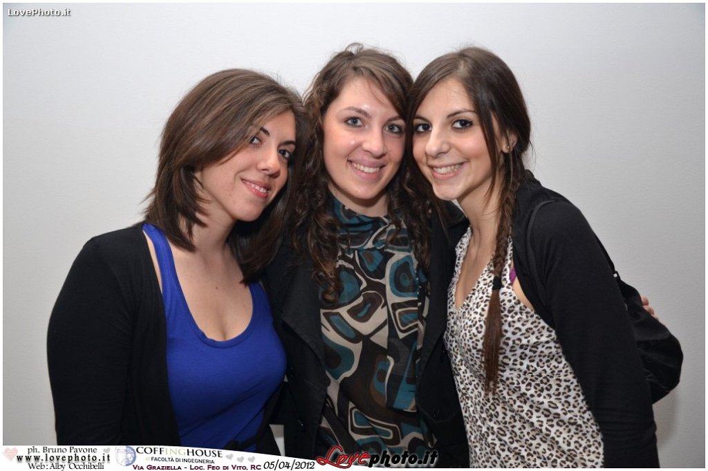 008CoffingHouse_Facolta_Ingegneria_LiveMusic_Party_LovePhoto_05042012.jpg