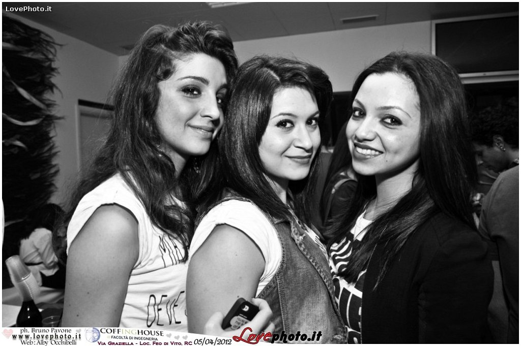 013CoffingHouse_Facolta_Ingegneria_LiveMusic_Party_LovePhoto_05042012.jpg