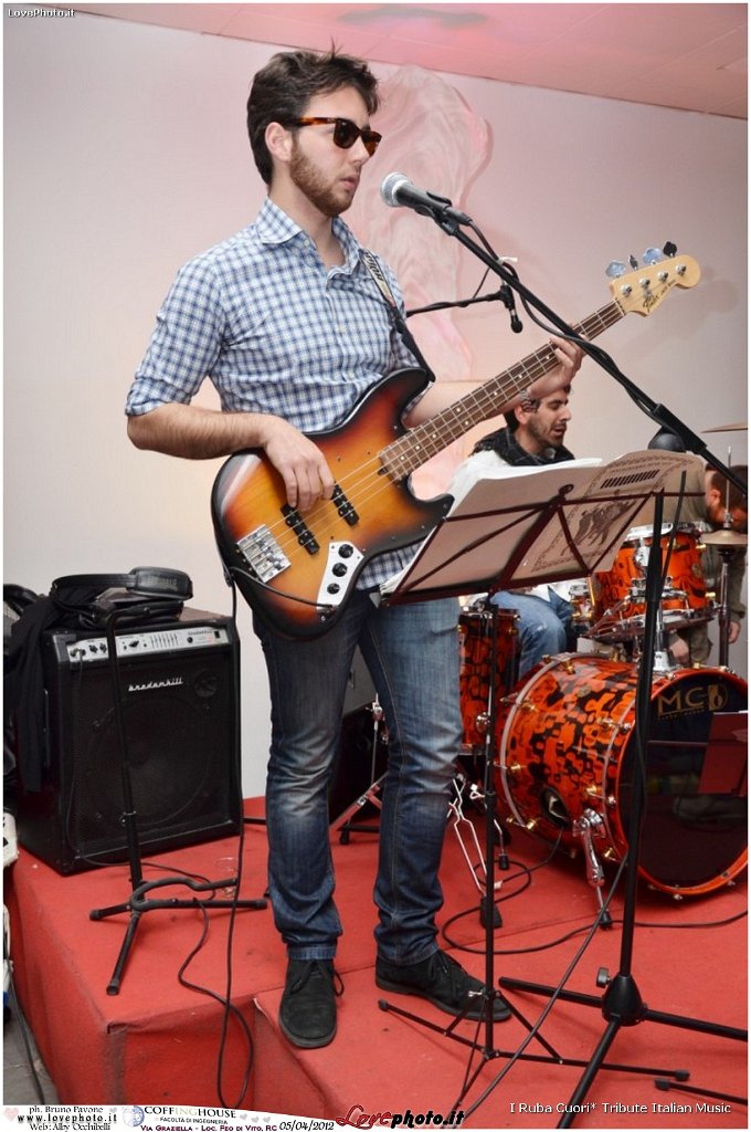 037CoffingHouse_Facolta_Ingegneria_LiveMusic_Party_LovePhoto_05042012.jpg