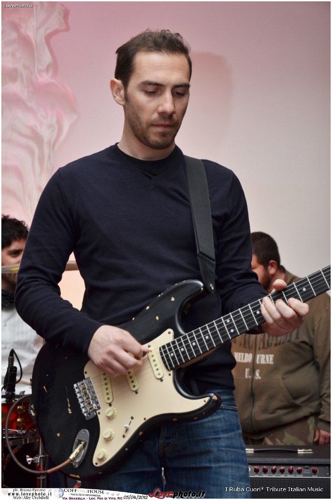 050CoffingHouse_Facolta_Ingegneria_LiveMusic_Party_LovePhoto_05042012.jpg
