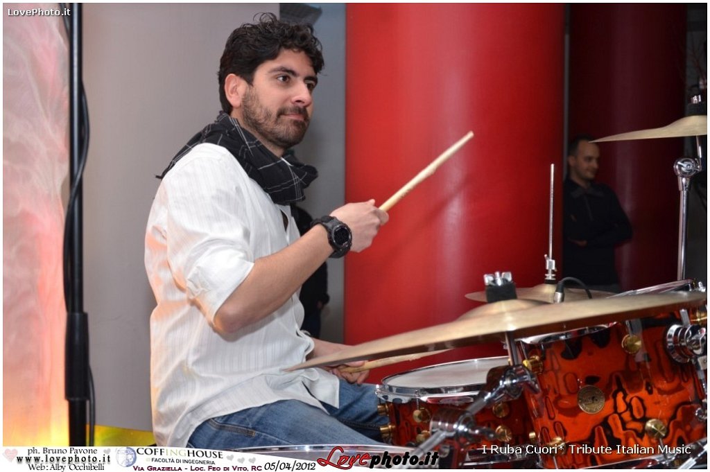 055CoffingHouse_Facolta_Ingegneria_LiveMusic_Party_LovePhoto_05042012.jpg