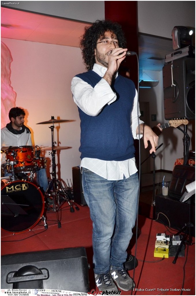 074CoffingHouse_Facolta_Ingegneria_LiveMusic_Party_LovePhoto_05042012.jpg