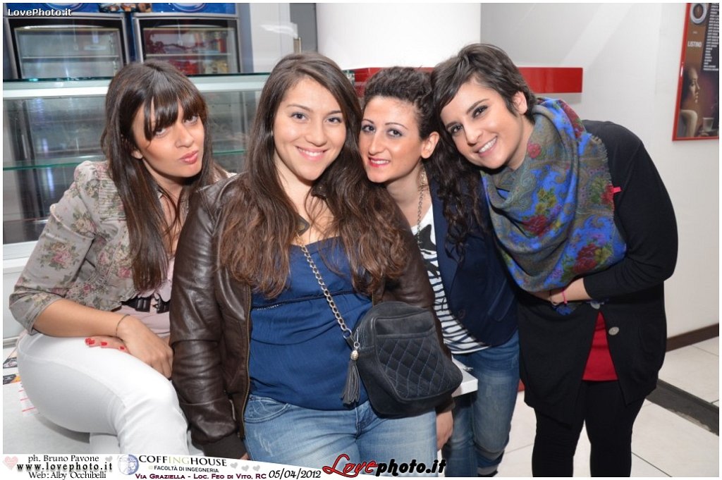 081CoffingHouse_Facolta_Ingegneria_LiveMusic_Party_LovePhoto_05042012.jpg
