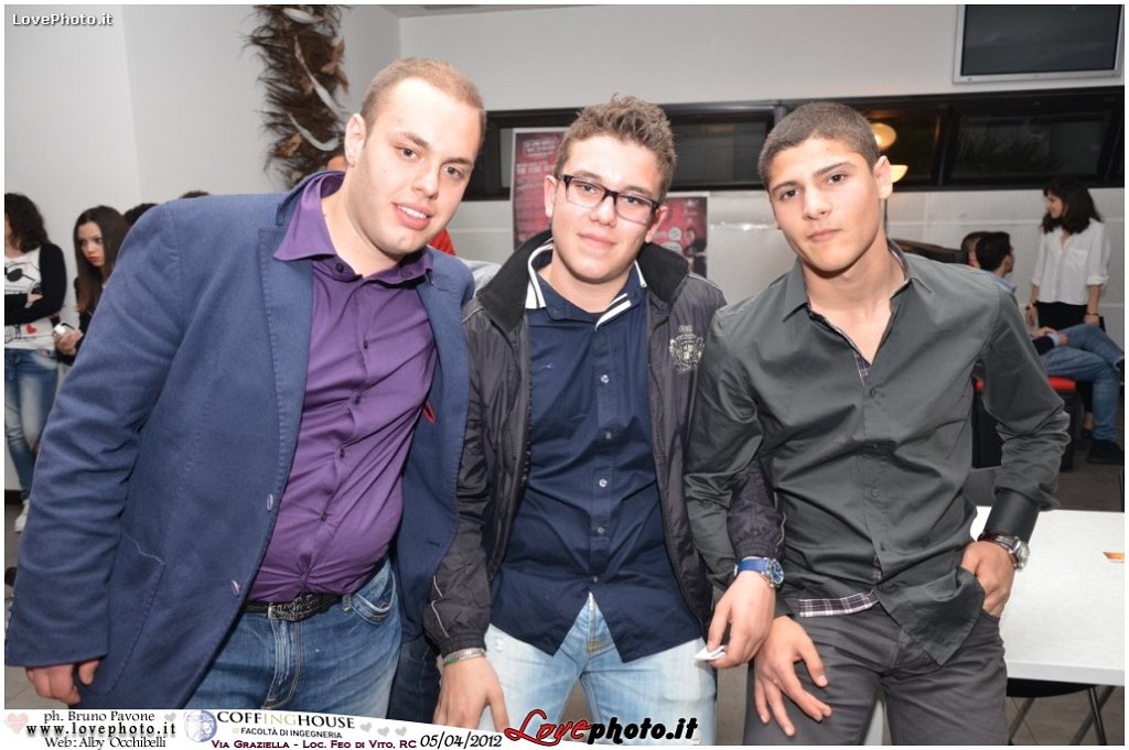 092CoffingHouse_Facolta_Ingegneria_LiveMusic_Party_LovePhoto_05042012.jpg