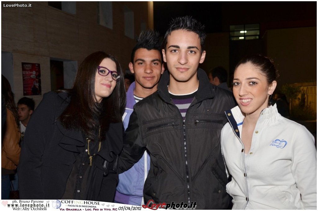 135CoffingHouse_Facolta_Ingegneria_LiveMusic_Party_LovePhoto_05042012.jpg