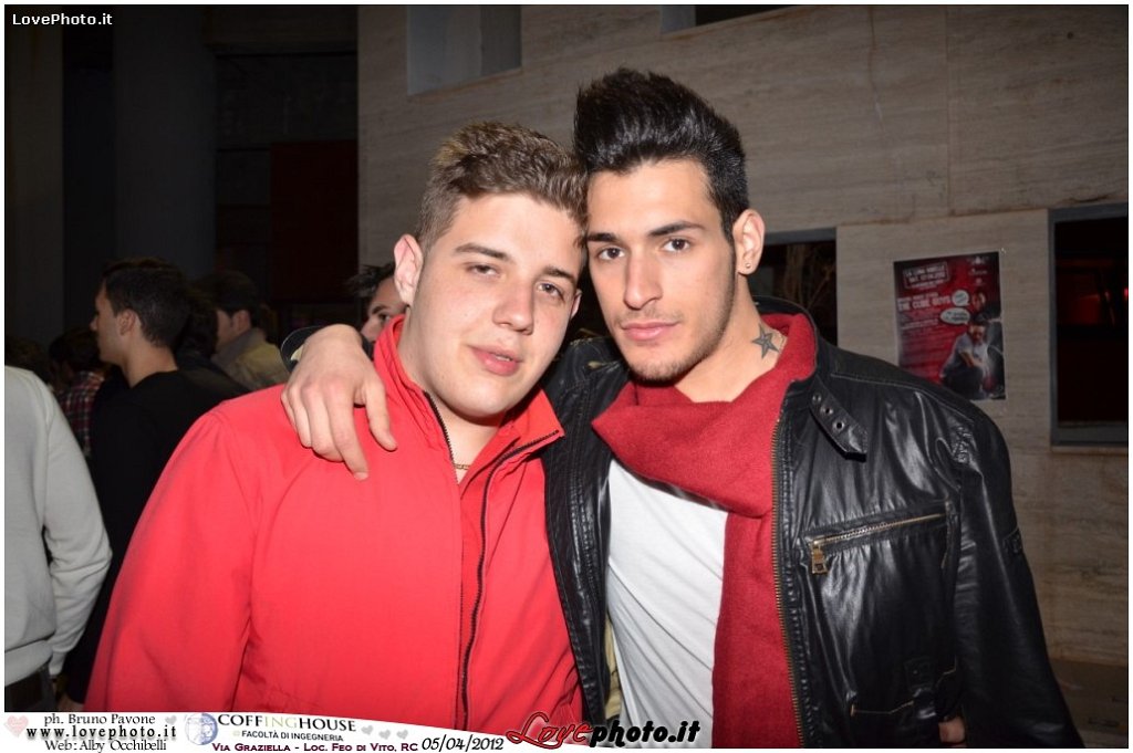 139CoffingHouse_Facolta_Ingegneria_LiveMusic_Party_LovePhoto_05042012.jpg