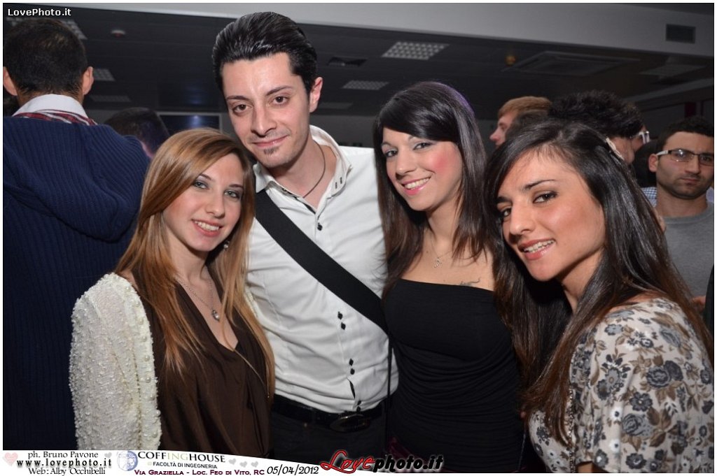 199CoffingHouse_Facolta_Ingegneria_LiveMusic_Party_LovePhoto_05042012.jpg