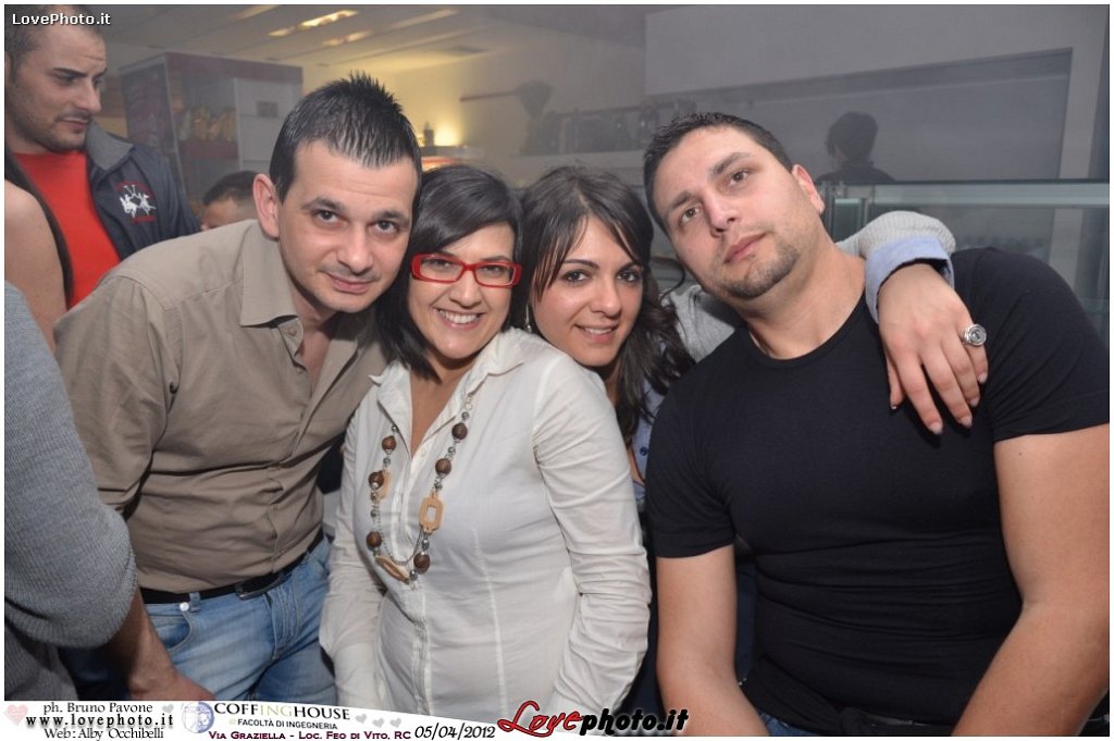 220CoffingHouse_Facolta_Ingegneria_LiveMusic_Party_LovePhoto_05042012.jpg