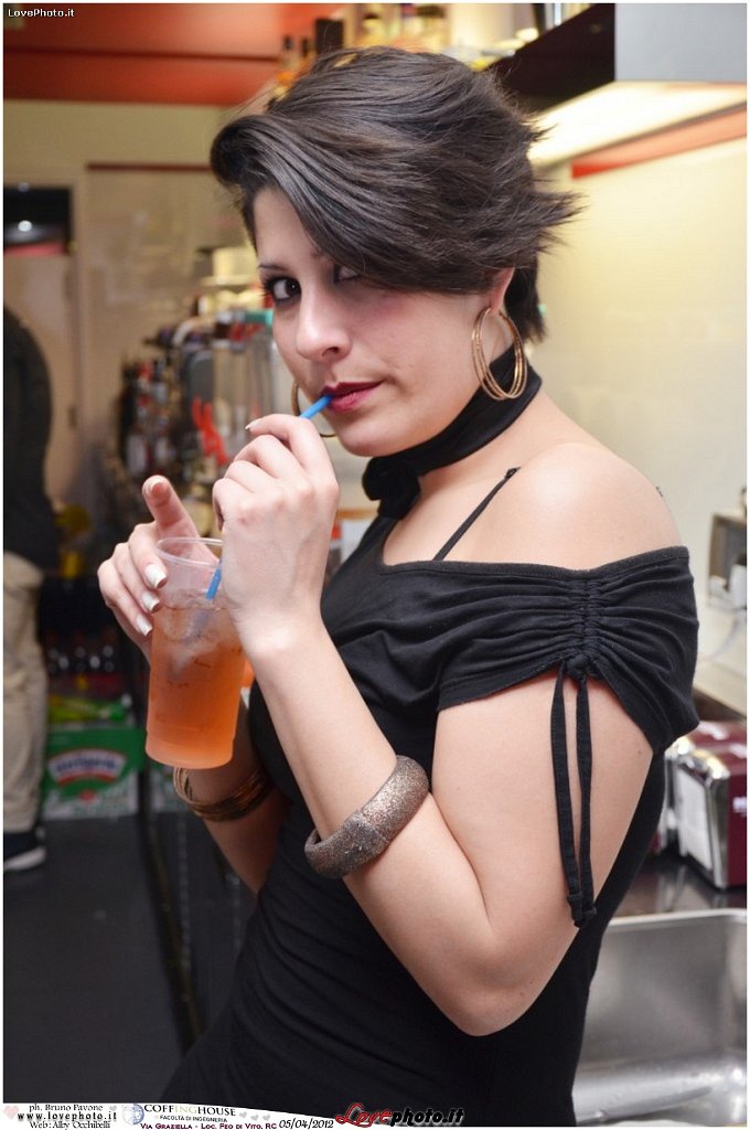 251CoffingHouse_Facolta_Ingegneria_LiveMusic_Party_LovePhoto_05042012.jpg