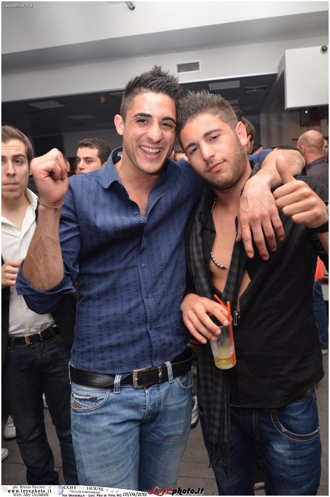 333CoffingHouse_Facolta_Ingegneria_LiveMusic_Party_LovePhoto_05042012.jpg