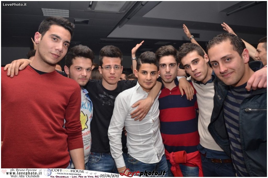 349CoffingHouse_Facolta_Ingegneria_LiveMusic_Party_LovePhoto_05042012.jpg
