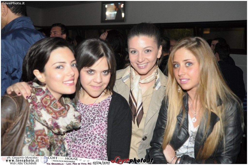 021CoffingHouse_Facolta_Ingegneria_LiveMusic_Party_LovePhoto_12042012.jpg - (C) 2012  Gregorio Moscato   www.lovephoto.it  Tutti i diritti  riservati