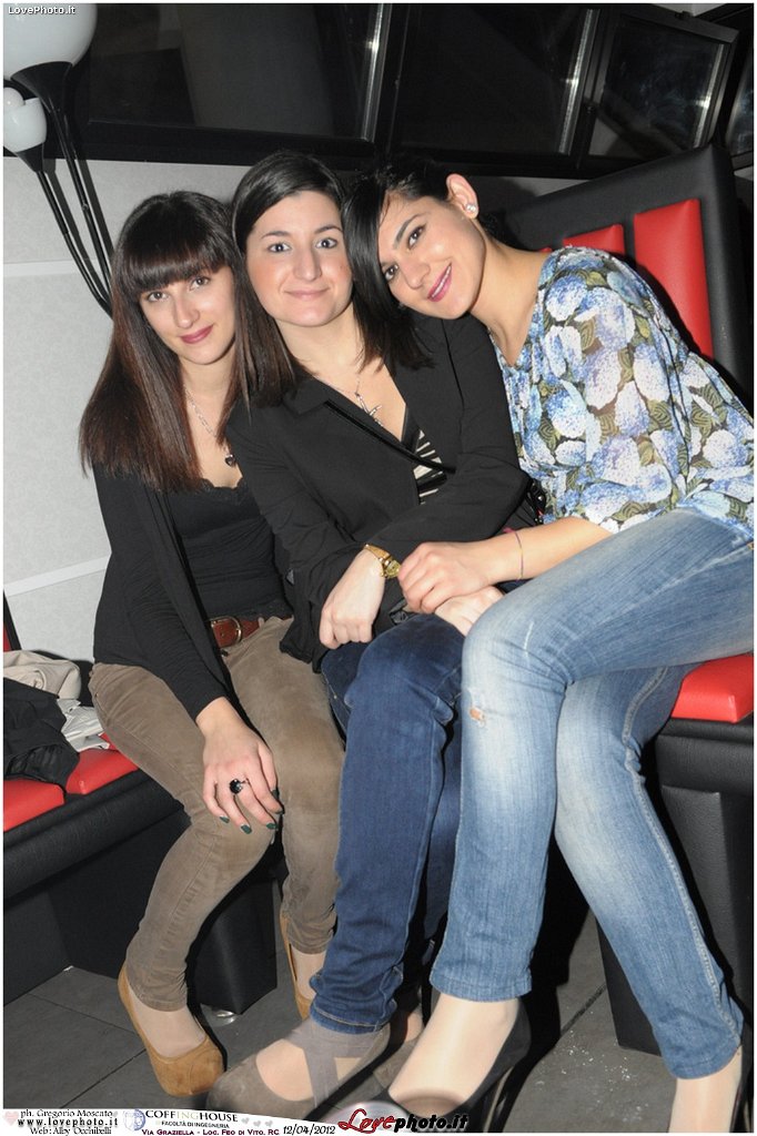031CoffingHouse_Facolta_Ingegneria_LiveMusic_Party_LovePhoto_12042012.jpg - (C) 2012  Gregorio Moscato   www.lovephoto.it  Tutti i diritti  riservati