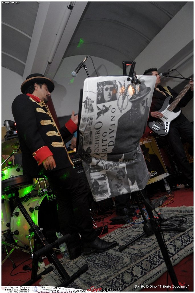 034CoffingHouse_Facolta_Ingegneria_LiveMusic_Party_LovePhoto_12042012.jpg - (C) 2012  Gregorio Moscato   www.lovephoto.it  Tutti i diritti  riservati