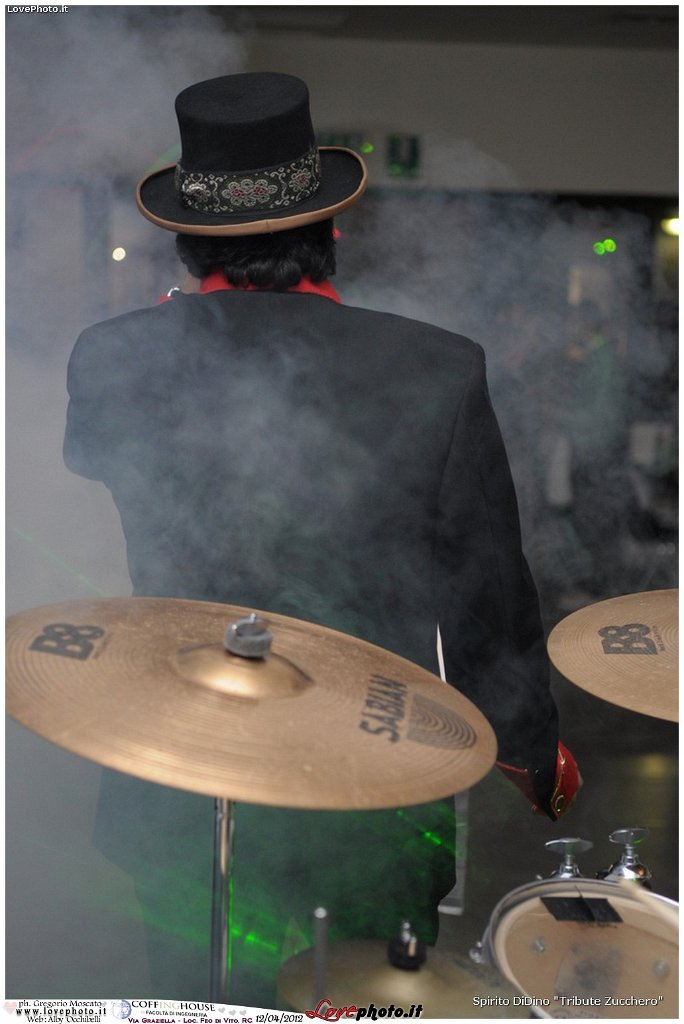 052CoffingHouse_Facolta_Ingegneria_LiveMusic_Party_LovePhoto_12042012.jpg - (C) 2012  Gregorio Moscato   www.lovephoto.it  Tutti i diritti  riservati