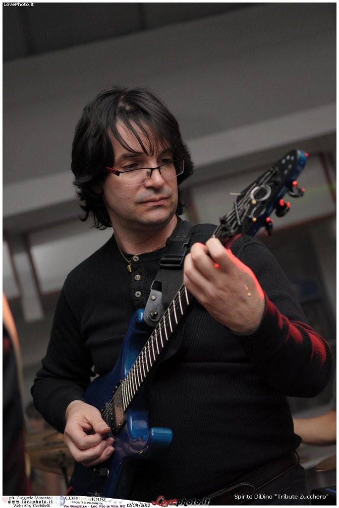 056CoffingHouse_Facolta_Ingegneria_LiveMusic_Party_LovePhoto_12042012.jpg - (C) 2012  Gregorio Moscato   www.lovephoto.it  Tutti i diritti  riservati