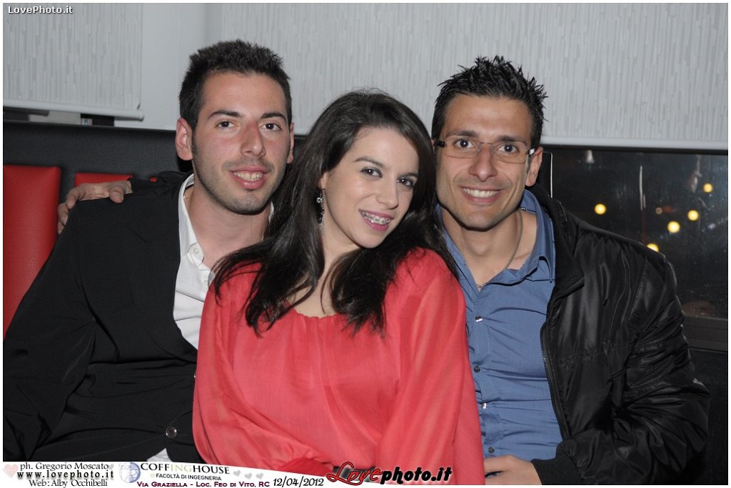 061CoffingHouse_Facolta_Ingegneria_LiveMusic_Party_LovePhoto_12042012.jpg - (C) 2012  Gregorio Moscato   www.lovephoto.it  Tutti i diritti  riservati