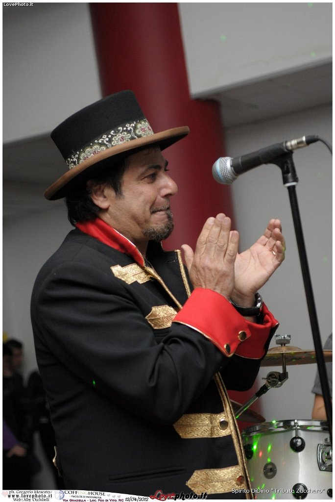 066CoffingHouse_Facolta_Ingegneria_LiveMusic_Party_LovePhoto_12042012.jpg - (C) 2012  Gregorio Moscato   www.lovephoto.it  Tutti i diritti  riservati