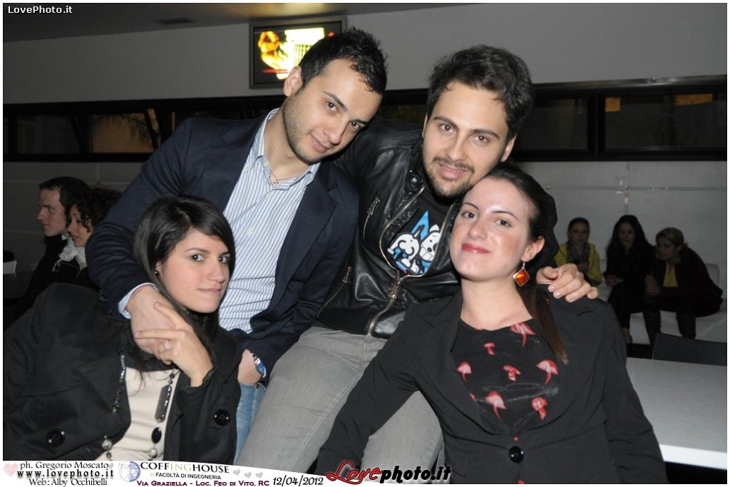 078CoffingHouse_Facolta_Ingegneria_LiveMusic_Party_LovePhoto_12042012.jpg - (C) 2012  Gregorio Moscato   www.lovephoto.it  Tutti i diritti  riservati