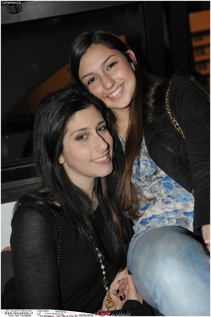 081CoffingHouse_Facolta_Ingegneria_LiveMusic_Party_LovePhoto_12042012.jpg - (C) 2012  Gregorio Moscato   www.lovephoto.it  Tutti i diritti  riservati