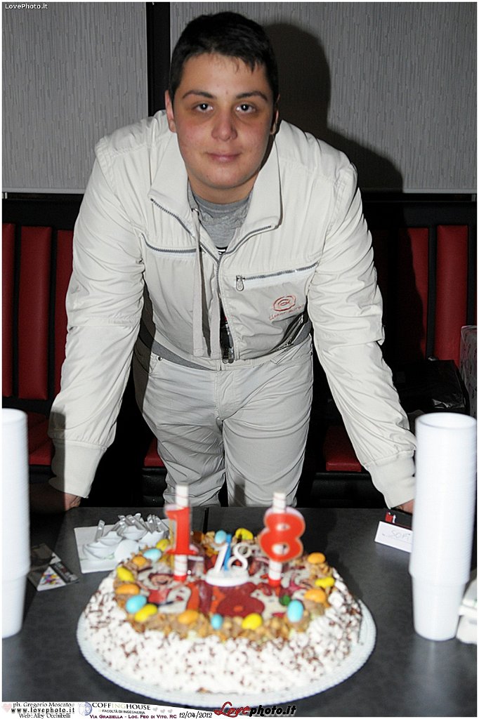 092CoffingHouse_Facolta_Ingegneria_LiveMusic_Party_LovePhoto_12042012.jpg - (C) 2012  Gregorio Moscato   www.lovephoto.it  Tutti i diritti  riservati