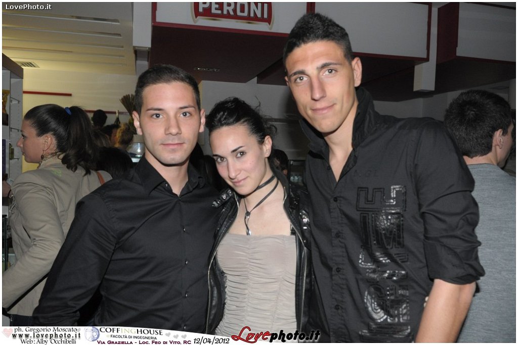 110CoffingHouse_Facolta_Ingegneria_LiveMusic_Party_LovePhoto_12042012.jpg - (C) 2012  Gregorio Moscato   www.lovephoto.it  Tutti i diritti  riservati