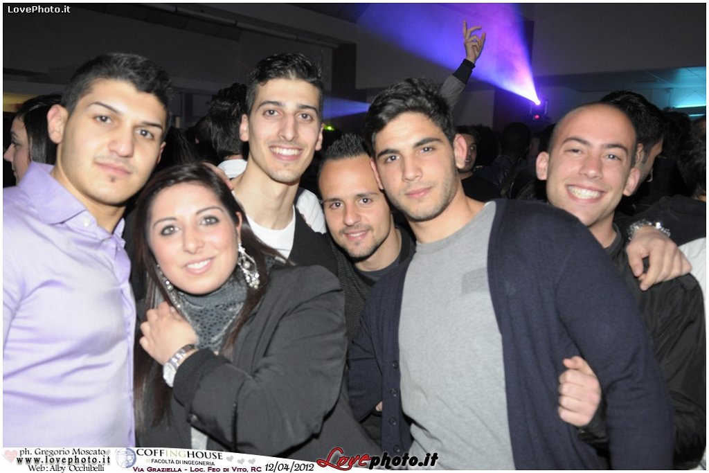 137CoffingHouse_Facolta_Ingegneria_LiveMusic_Party_LovePhoto_12042012.jpg - (C) 2012  Gregorio Moscato   www.lovephoto.it  Tutti i diritti  riservati