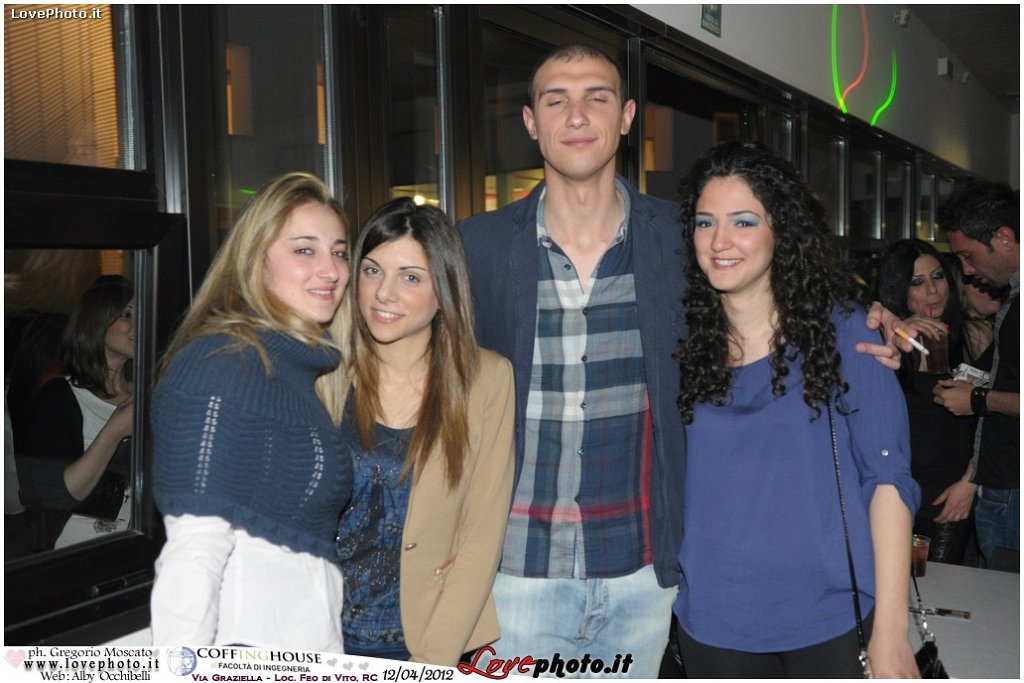 139CoffingHouse_Facolta_Ingegneria_LiveMusic_Party_LovePhoto_12042012.jpg - (C) 2012  Gregorio Moscato   www.lovephoto.it  Tutti i diritti  riservati