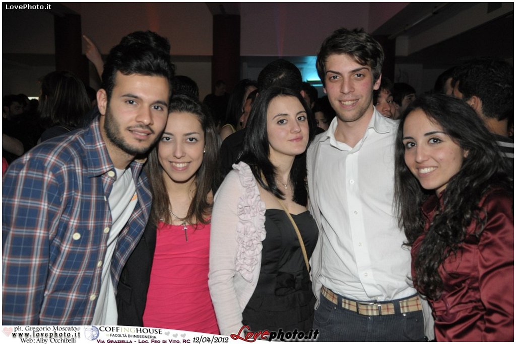 142CoffingHouse_Facolta_Ingegneria_LiveMusic_Party_LovePhoto_12042012.jpg - (C) 2012  Gregorio Moscato   www.lovephoto.it  Tutti i diritti  riservati