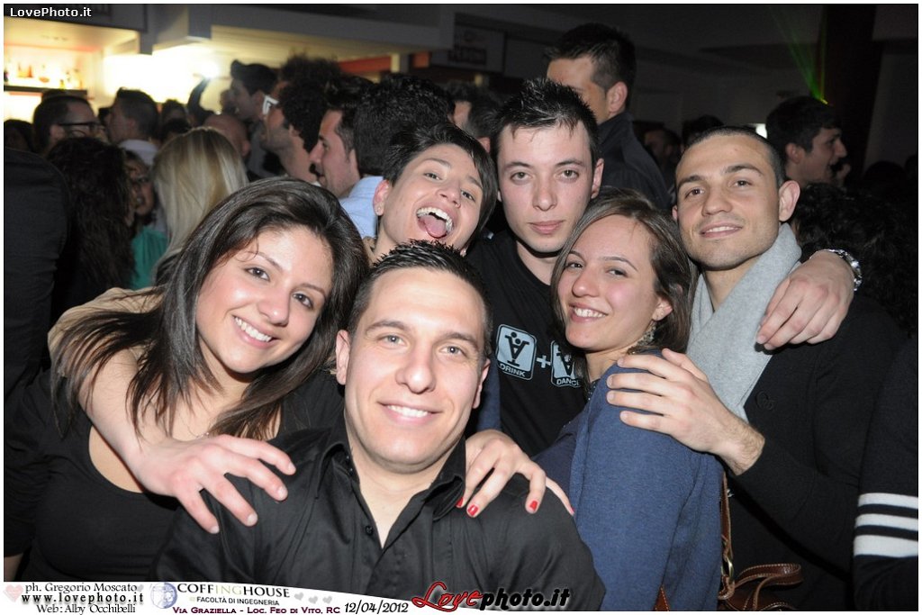 143CoffingHouse_Facolta_Ingegneria_LiveMusic_Party_LovePhoto_12042012.jpg - (C) 2012  Gregorio Moscato   www.lovephoto.it  Tutti i diritti  riservati