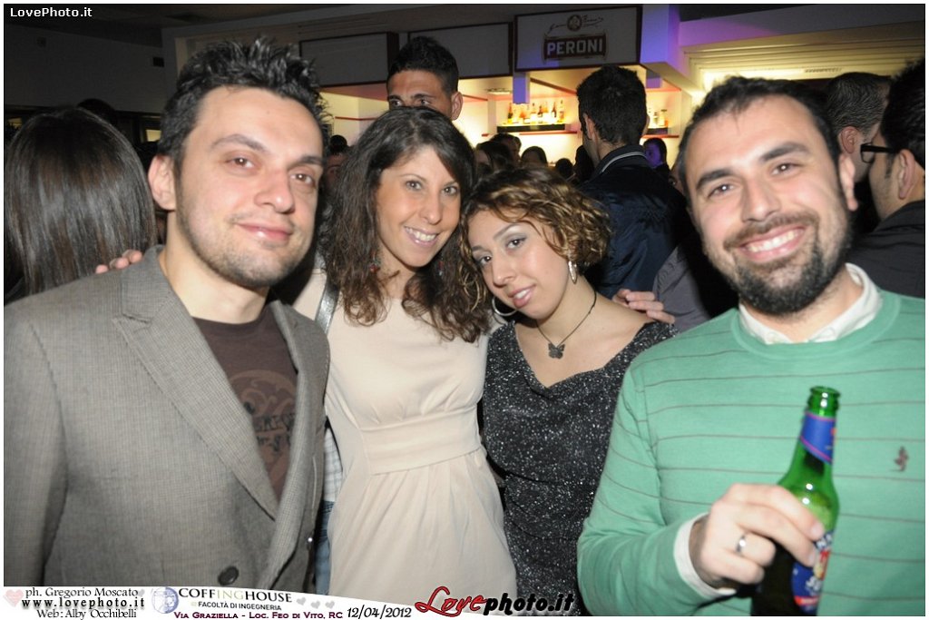 151CoffingHouse_Facolta_Ingegneria_LiveMusic_Party_LovePhoto_12042012.jpg - (C) 2012  Gregorio Moscato   www.lovephoto.it  Tutti i diritti  riservati
