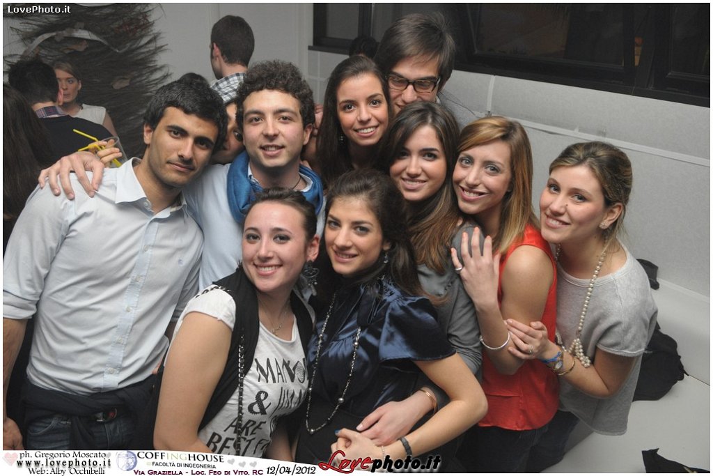 170CoffingHouse_Facolta_Ingegneria_LiveMusic_Party_LovePhoto_12042012.jpg - (C) 2012  Gregorio Moscato   www.lovephoto.it  Tutti i diritti  riservati