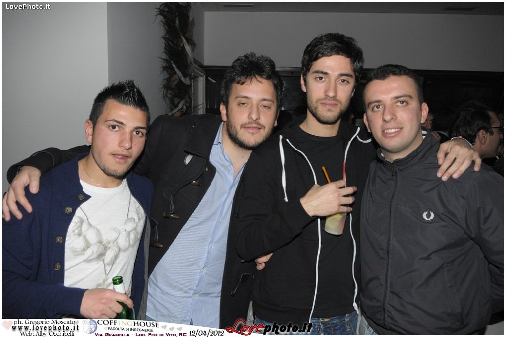 176CoffingHouse_Facolta_Ingegneria_LiveMusic_Party_LovePhoto_12042012.jpg - (C) 2012  Gregorio Moscato   www.lovephoto.it  Tutti i diritti  riservati