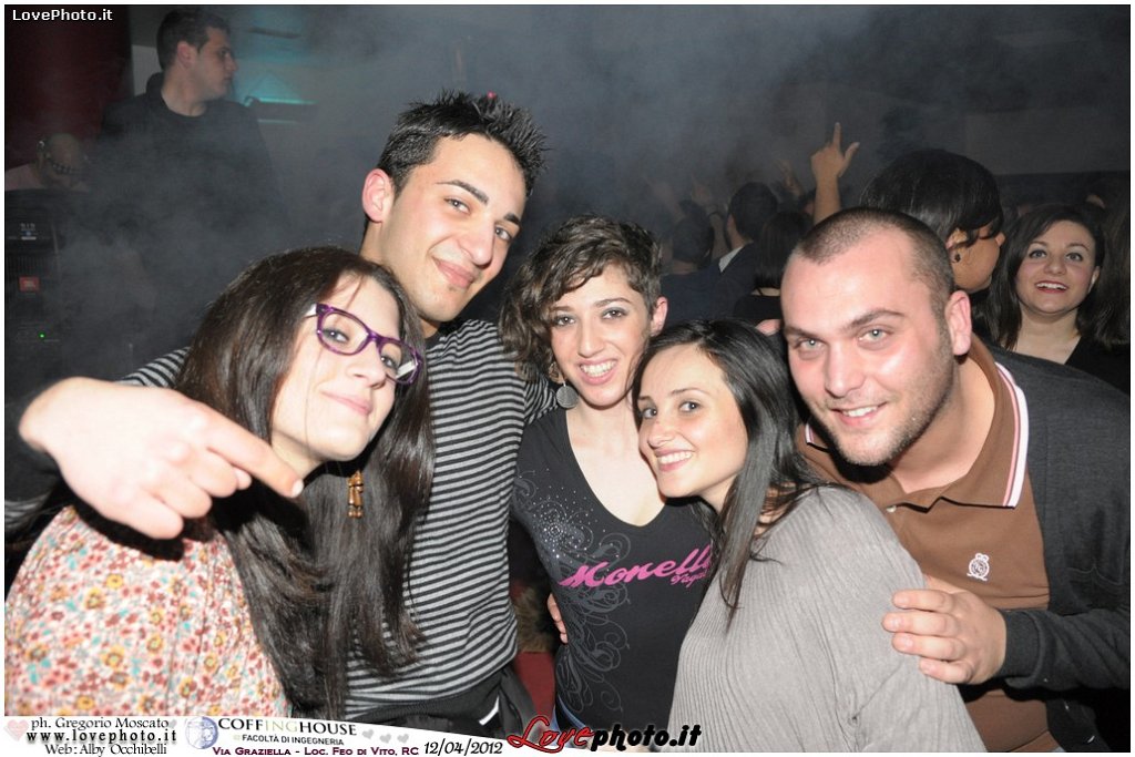 191CoffingHouse_Facolta_Ingegneria_LiveMusic_Party_LovePhoto_12042012.jpg - (C) 2012  Gregorio Moscato   www.lovephoto.it  Tutti i diritti  riservati