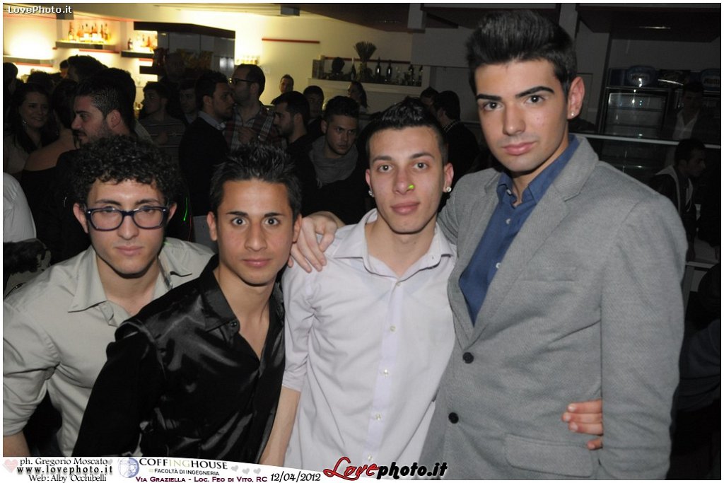 202CoffingHouse_Facolta_Ingegneria_LiveMusic_Party_LovePhoto_12042012.jpg - (C) 2012  Gregorio Moscato   www.lovephoto.it  Tutti i diritti  riservati