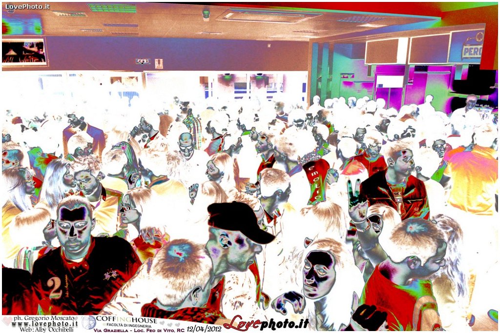 210CoffingHouse_Facolta_Ingegneria_LiveMusic_Party_LovePhoto_12042012.jpg - (C) 2012  Gregorio Moscato   www.lovephoto.it  Tutti i diritti  riservati