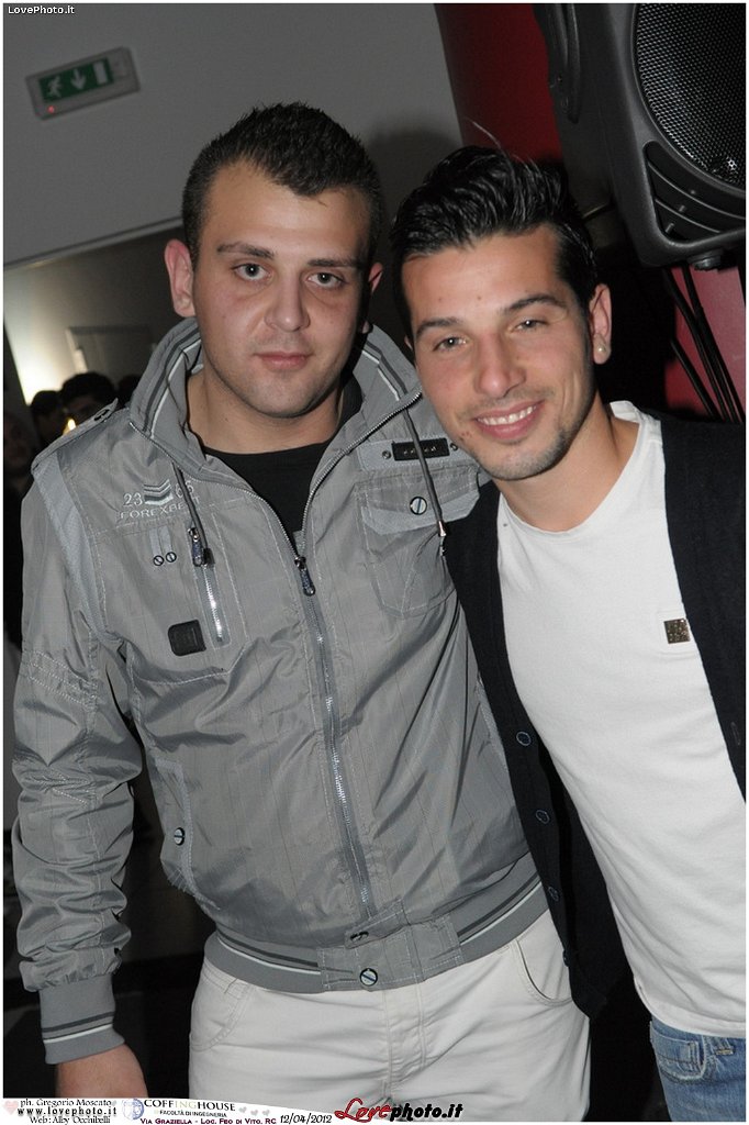 226CoffingHouse_Facolta_Ingegneria_LiveMusic_Party_LovePhoto_12042012.jpg - (C) 2012  Gregorio Moscato   www.lovephoto.it  Tutti i diritti  riservati