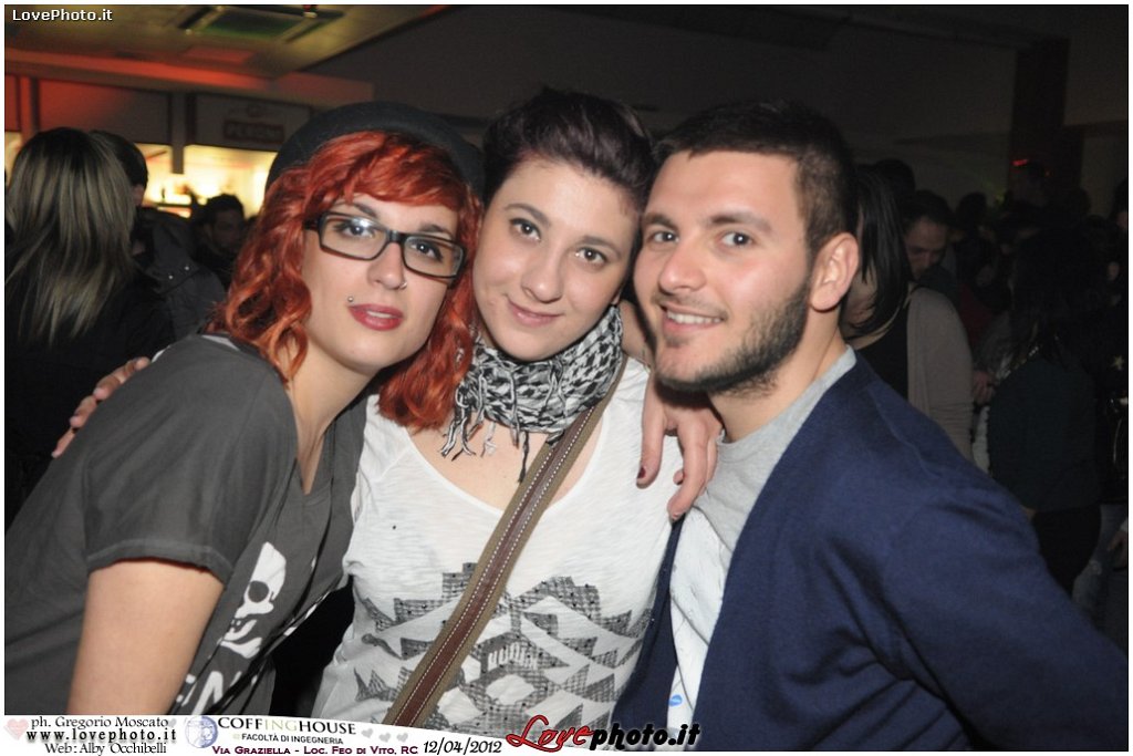 242CoffingHouse_Facolta_Ingegneria_LiveMusic_Party_LovePhoto_12042012.jpg - (C) 2012  Gregorio Moscato   www.lovephoto.it  Tutti i diritti  riservati