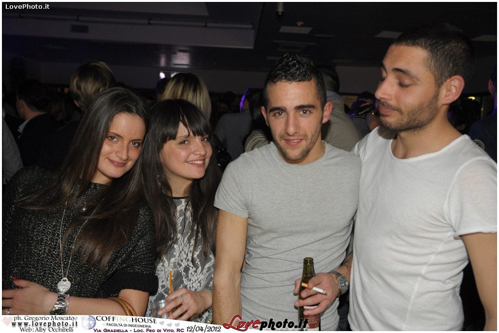 260CoffingHouse_Facolta_Ingegneria_LiveMusic_Party_LovePhoto_12042012.jpg - (C) 2012  Gregorio Moscato   www.lovephoto.it  Tutti i diritti  riservati