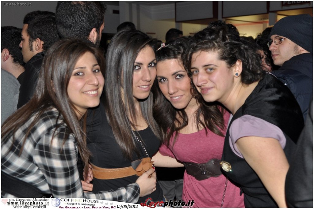 021CoffingHouse_Facolta_Ingegneria_LiveMusic_Party_LovePhoto_15032012.jpg - GREGORIO MOSCATO  PHOTOGRAPHER