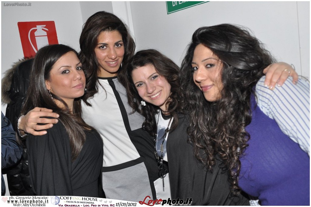 047CoffingHouse_Facolta_Ingegneria_LiveMusic_Party_LovePhoto_15032012.jpg - GREGORIO MOSCATO  PHOTOGRAPHER