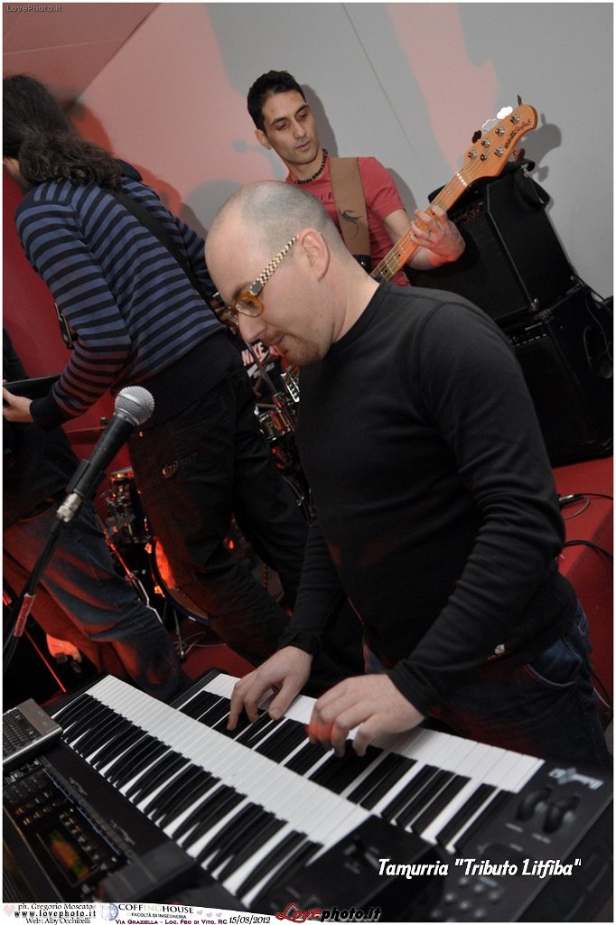 048CoffingHouse_Facolta_Ingegneria_LiveMusic_Party_LovePhoto_15032012.jpg - GREGORIO MOSCATO  PHOTOGRAPHER