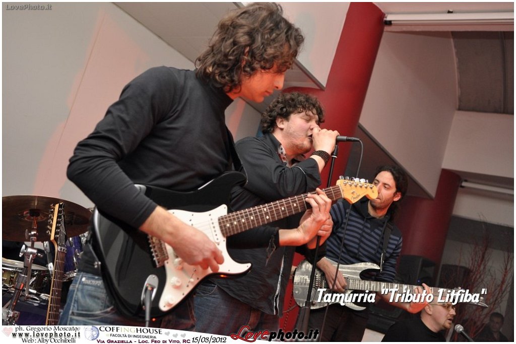 070CoffingHouse_Facolta_Ingegneria_LiveMusic_Party_LovePhoto_15032012.jpg - GREGORIO MOSCATO  PHOTOGRAPHER