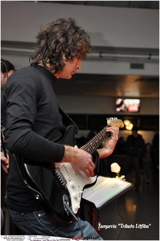 078CoffingHouse_Facolta_Ingegneria_LiveMusic_Party_LovePhoto_15032012.jpg - GREGORIO MOSCATO  PHOTOGRAPHER